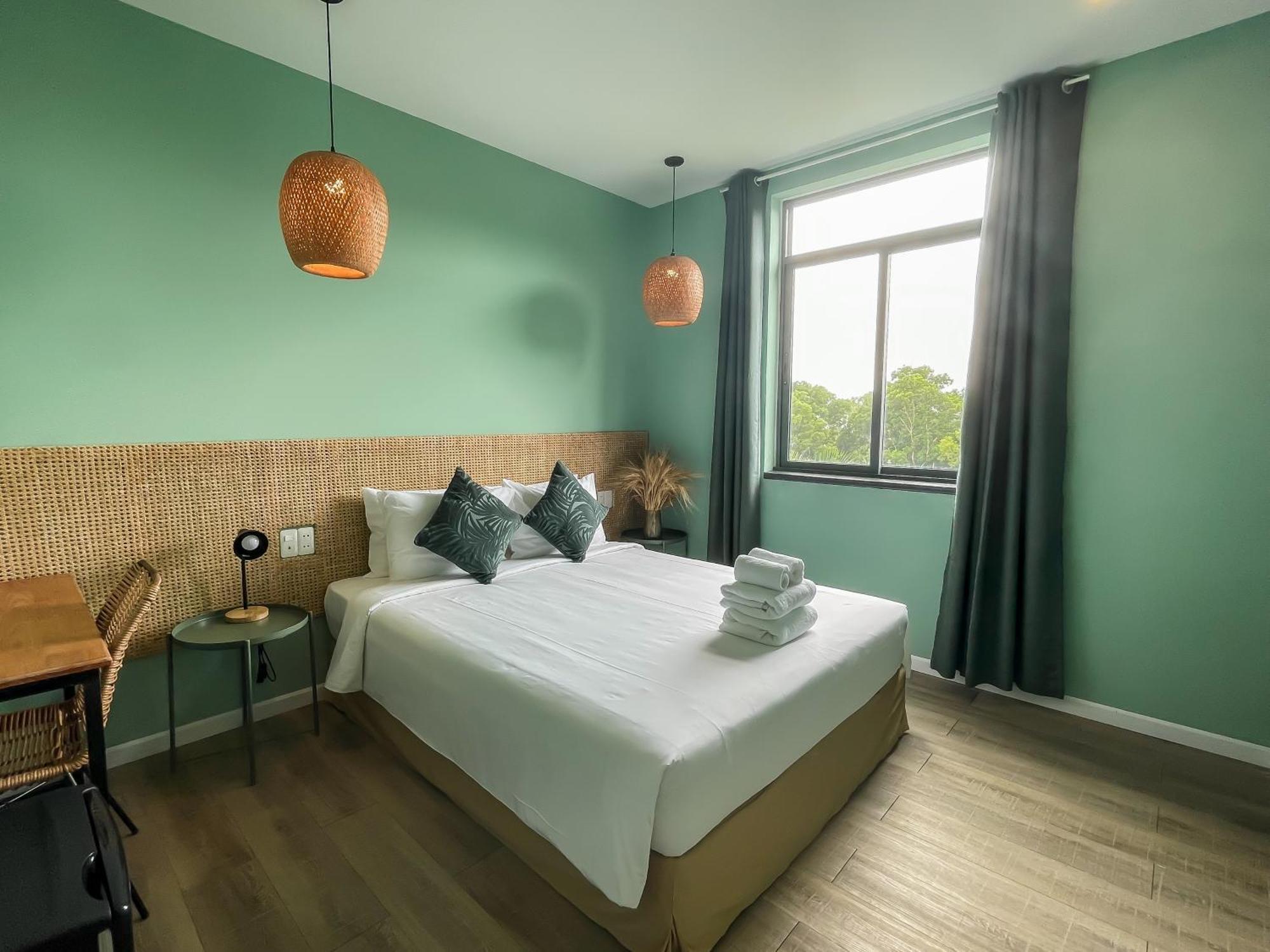 Leaf Hotel Дуонг-Донг Экстерьер фото